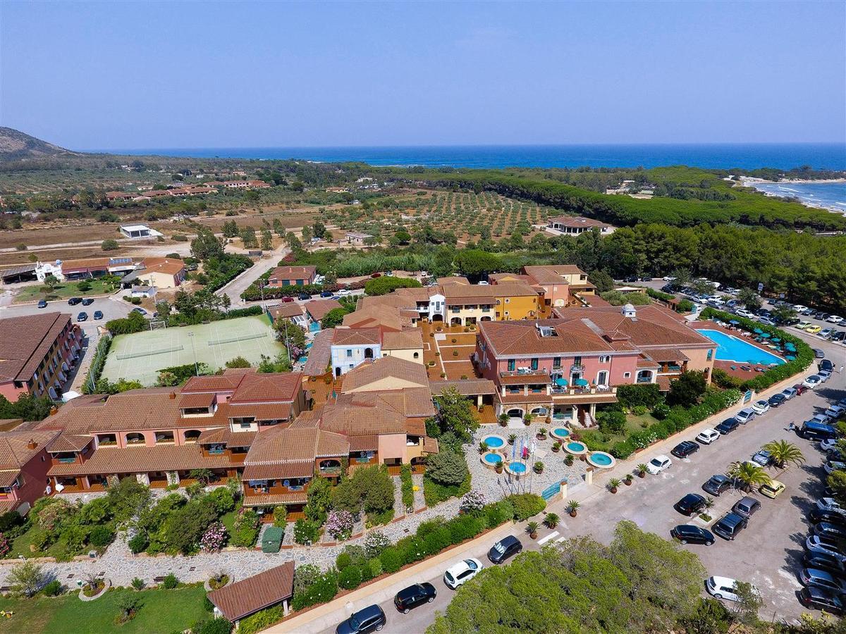 Nicolaus Club Torre Moresca Orosei Exterior photo